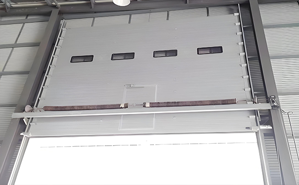 镇安工业滑升门