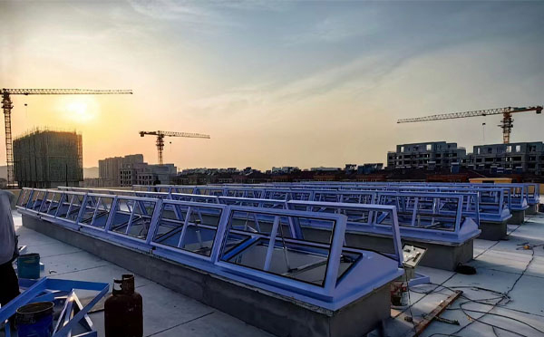 消防镇安排烟窗工作原理