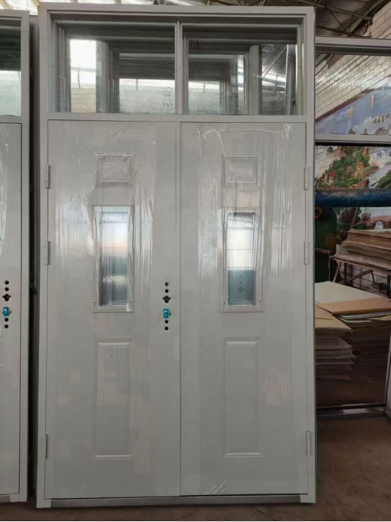 镇安学校教室门