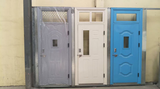 镇安学校教室门 镇安学校教室门